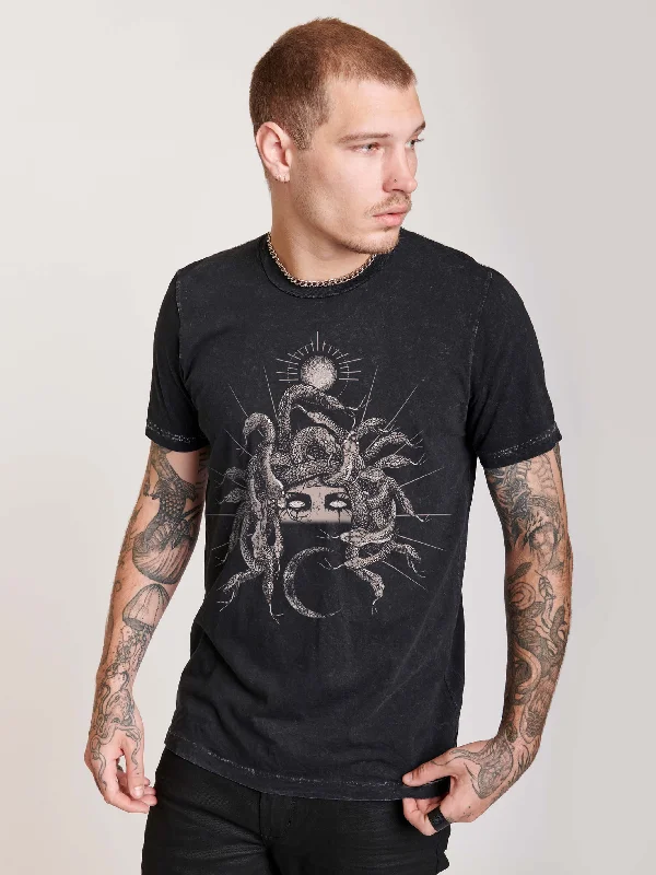 men’s comfortable short sleeve work shirts -Medusa T-shirt