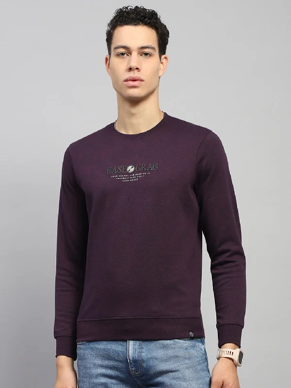 men’s athletic fit short sleeve shirts -Men Burgundy Printed Round Neck Full Sleeve Winter T-Shirt