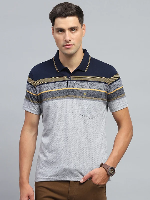 casual yet stylish short sleeve t-shirts for men -Men Navy Blue Stripe Collar Half Sleeve T-Shirt