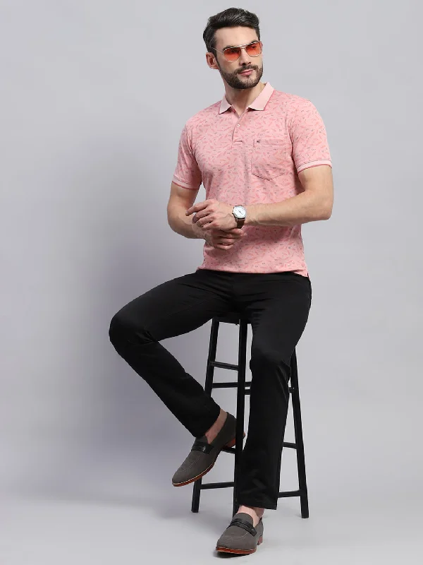 casual yet stylish short sleeve t-shirts for men -Men Pink Printed Collar Half Sleeve T-Shirt