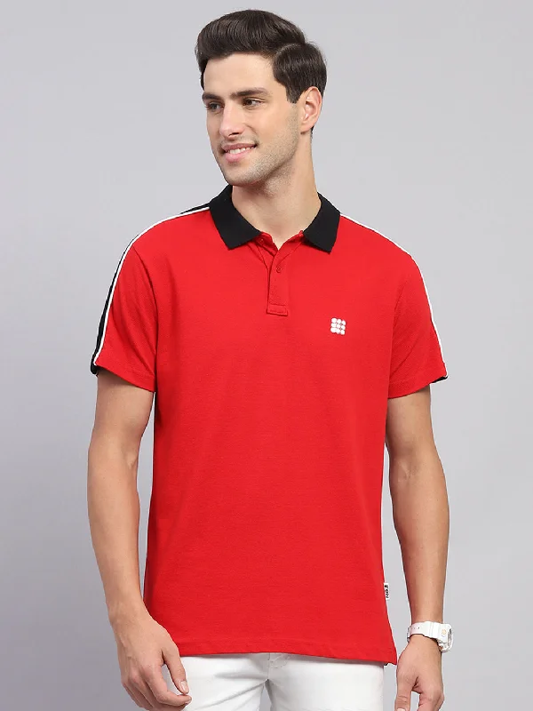 trendy short sleeve shirts for casual wear -Men Red Solid Collar Half Sleeve T-Shirt